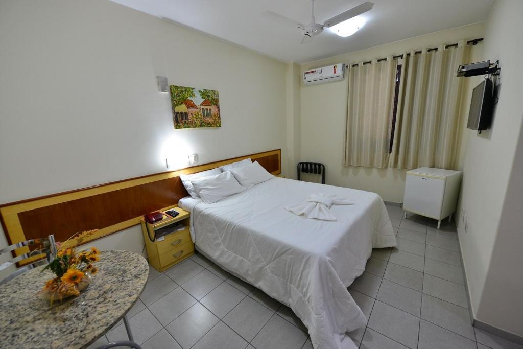 Vind'S Plaza Hotel Caratinga Zewnętrze zdjęcie