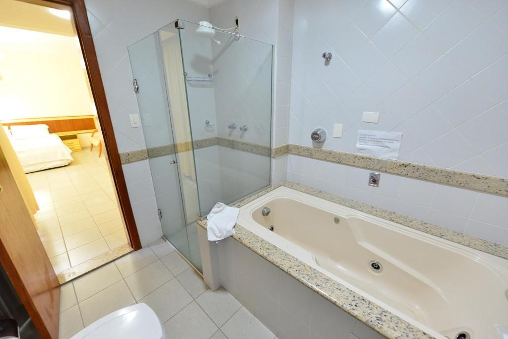 Vind'S Plaza Hotel Caratinga Zewnętrze zdjęcie