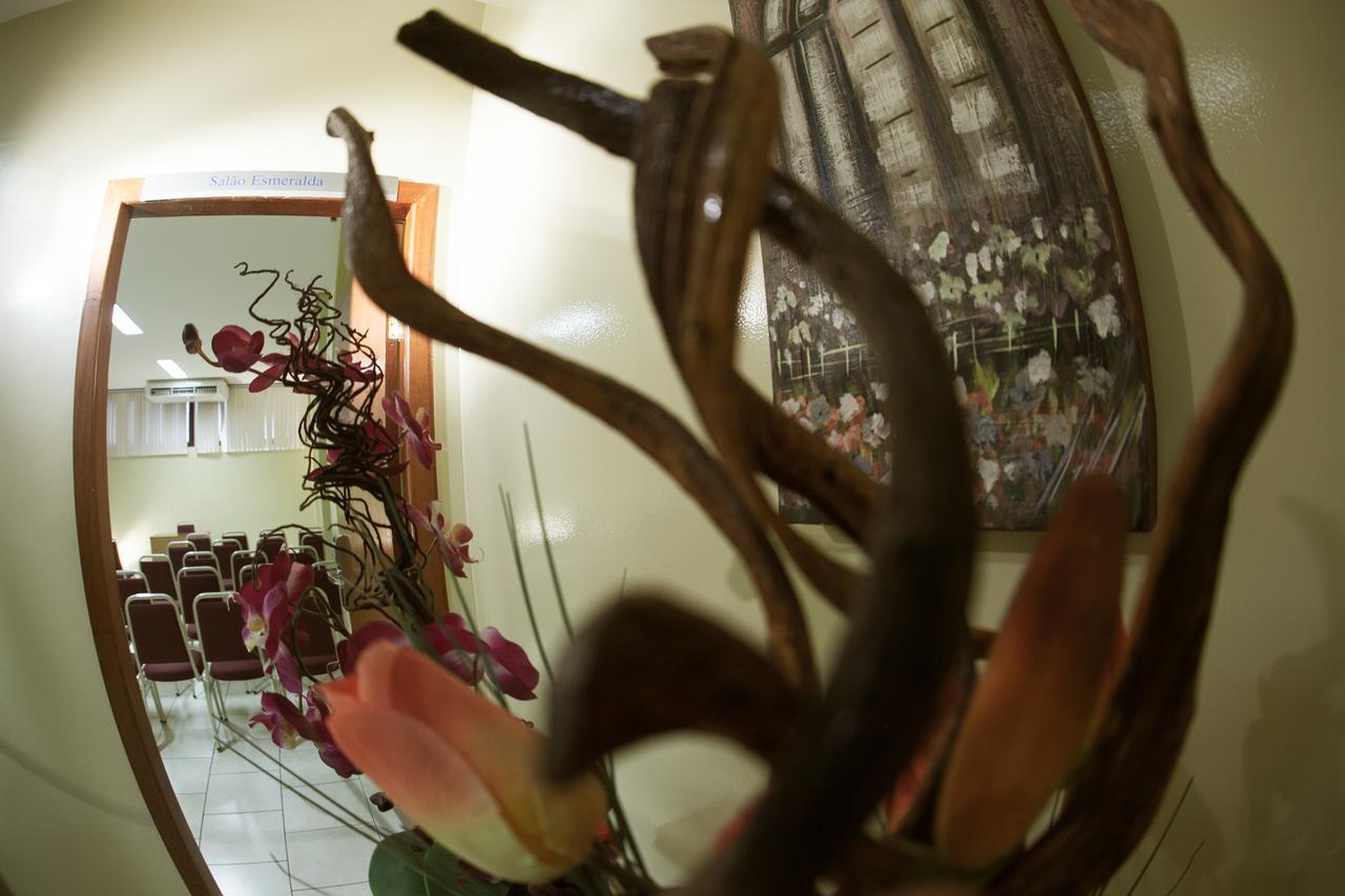 Vind'S Plaza Hotel Caratinga Zewnętrze zdjęcie